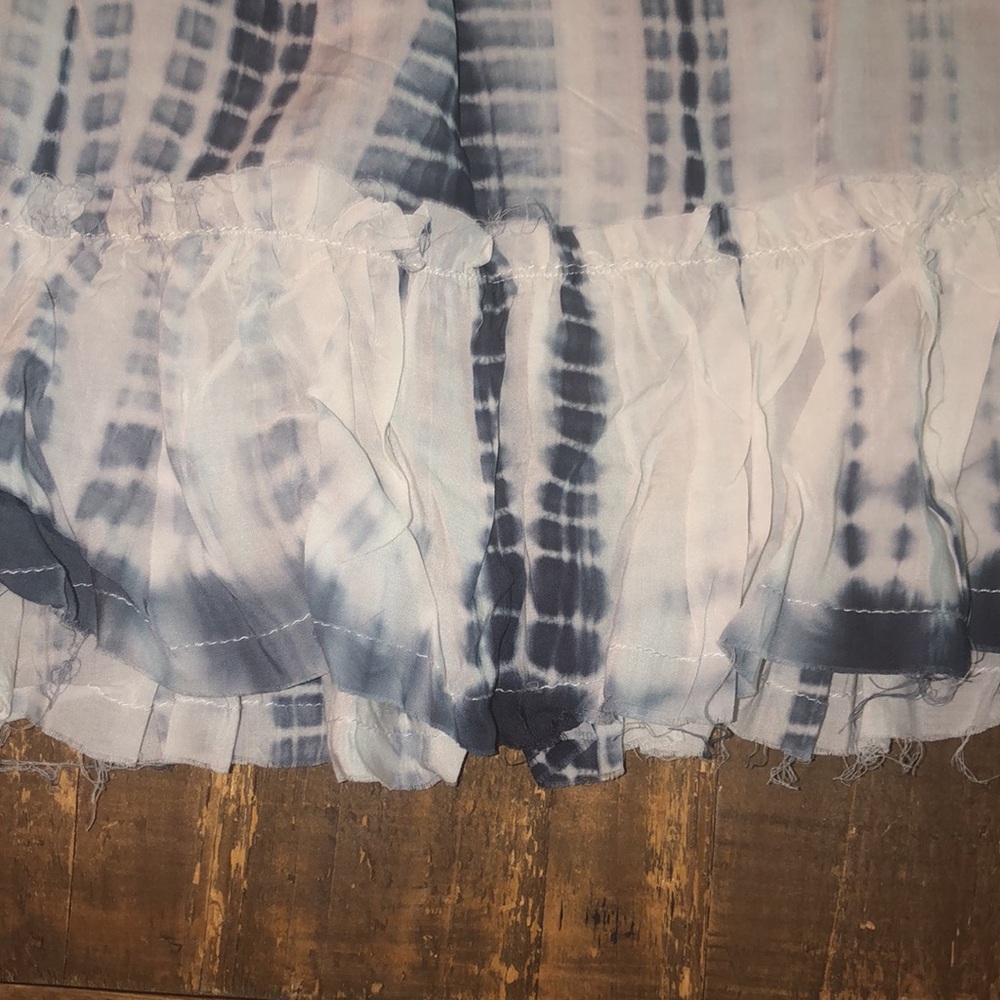 Olivaceous Tie Dye Blouse in Blue Size Large - Picture 4 of 4